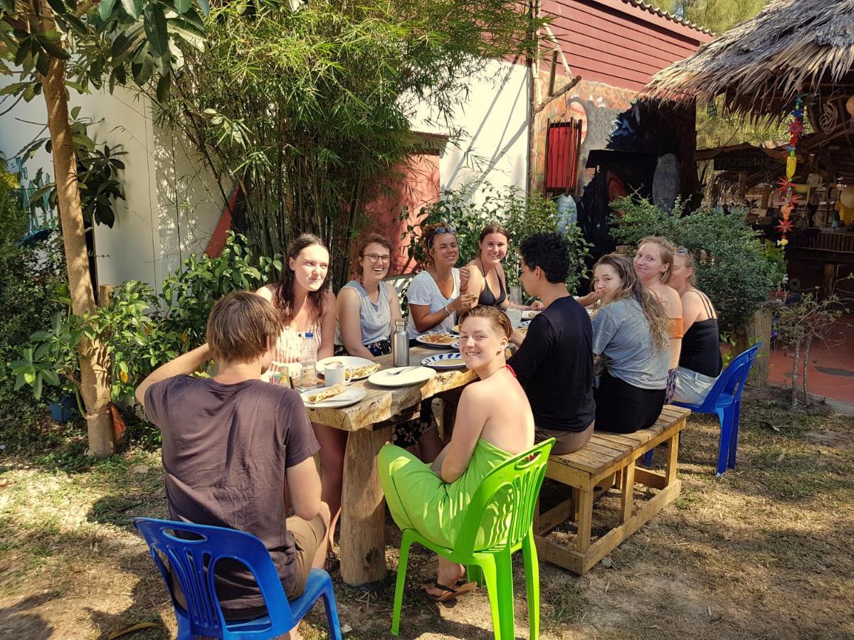 Slacklines Hostel Ko Lanta Exterior foto